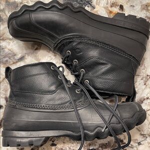 Sperry Black Leather Men's Duck Boots